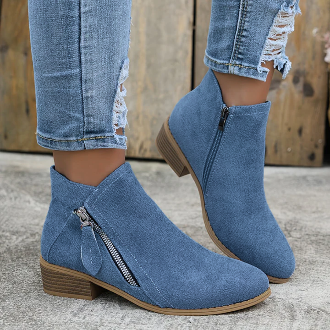 Blau / 43