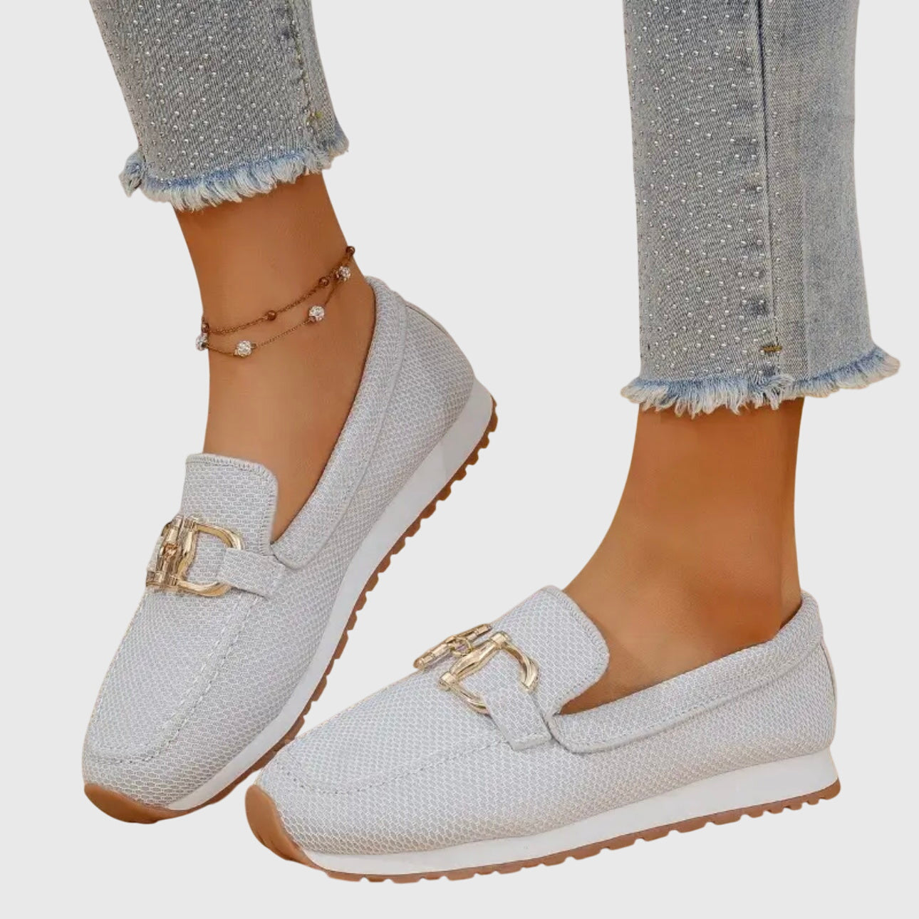 White / 12 US | 43 EU