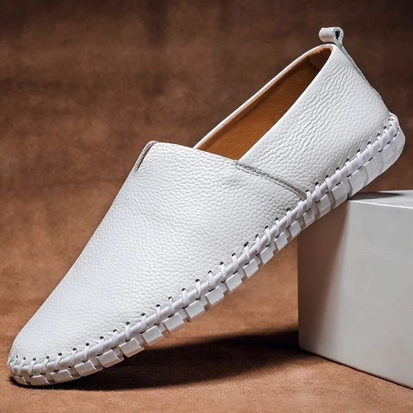 White / 12 US | 43 EU