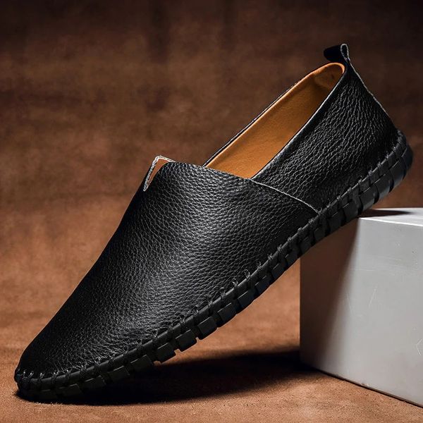 Black / 12 US | 43 EU