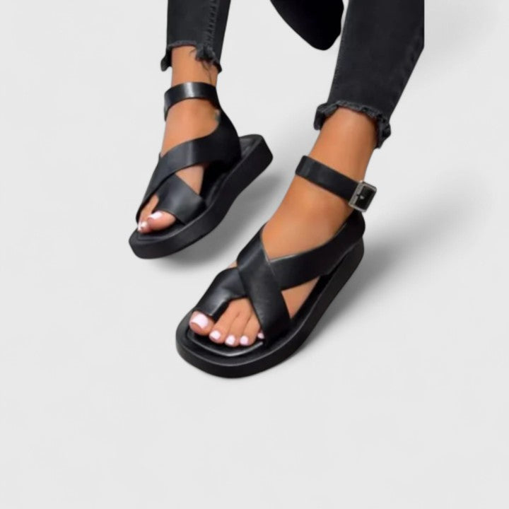 Schwarz / 12 US | 43 EU