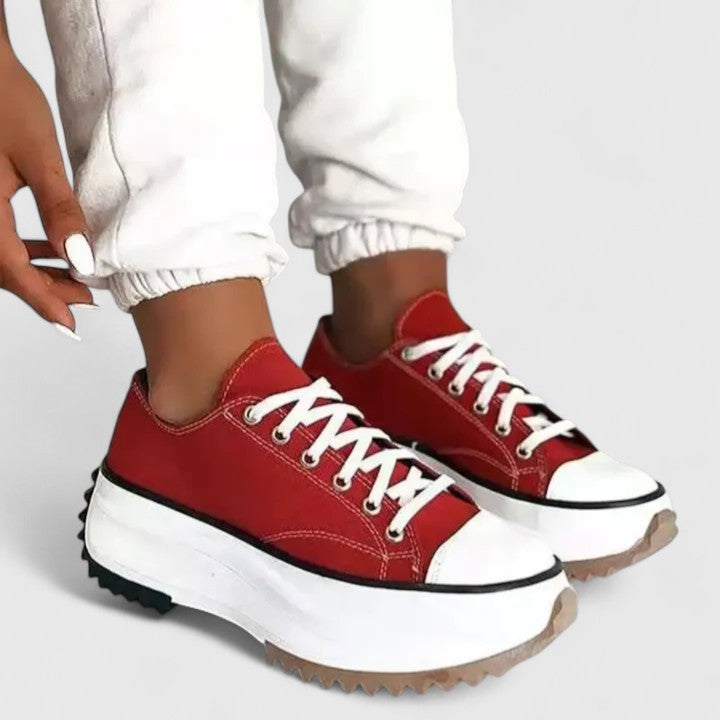 Rot / 12 US | 43 EU
