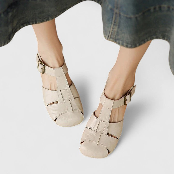 Creme / 10 US | 41 EU