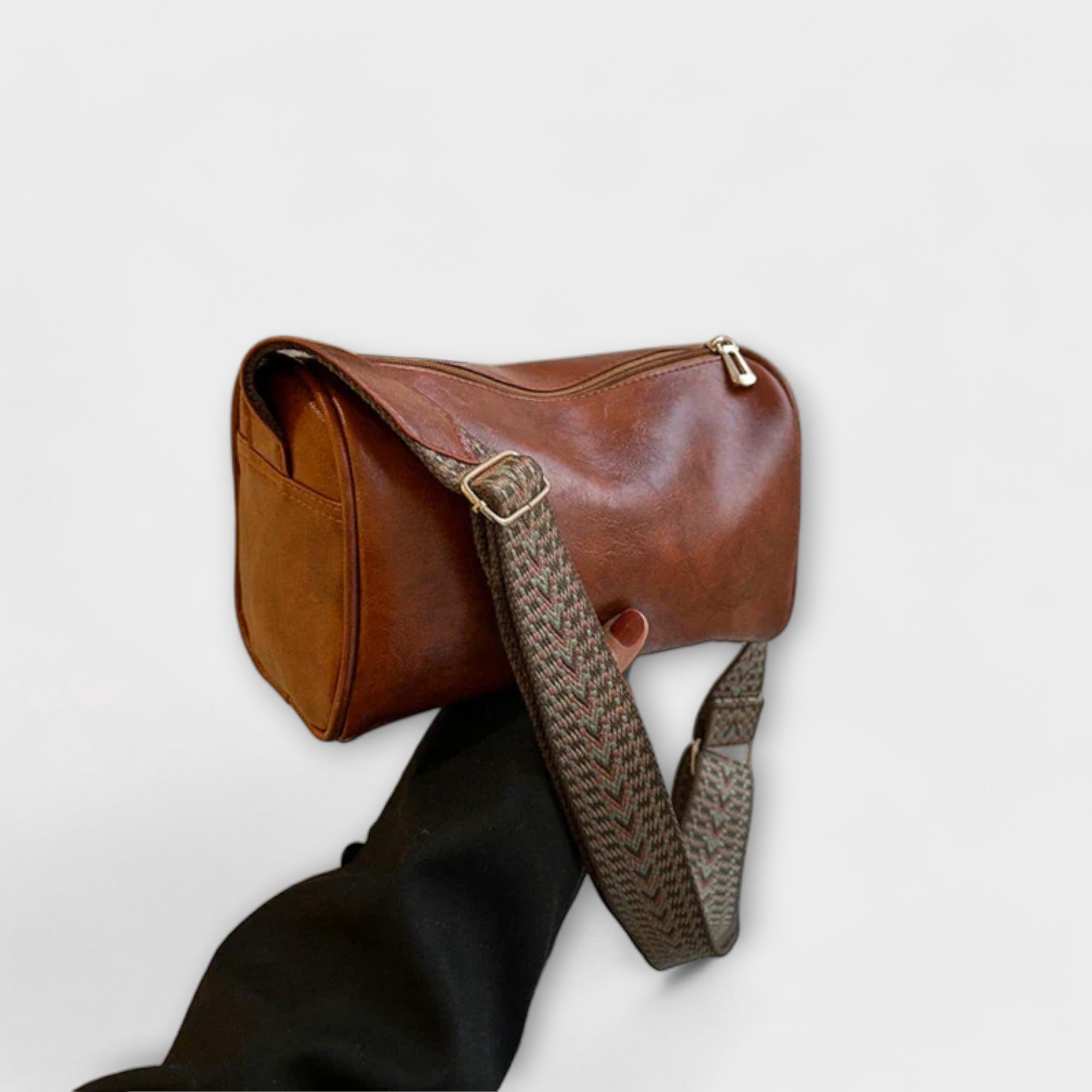 Braun / 24cm x 12cm x 15cm