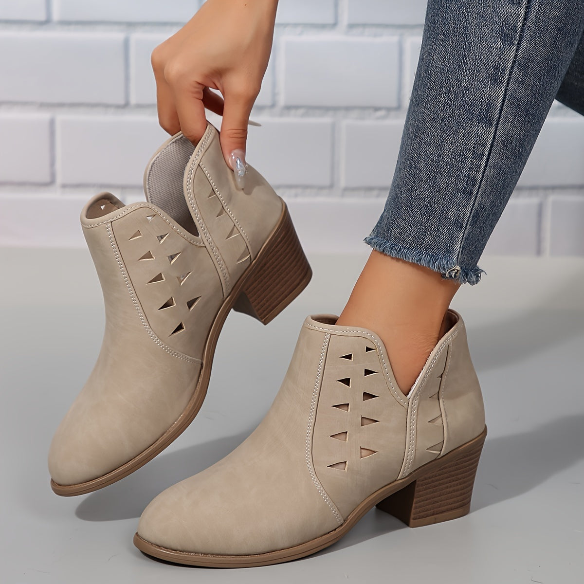 Khaki / 43