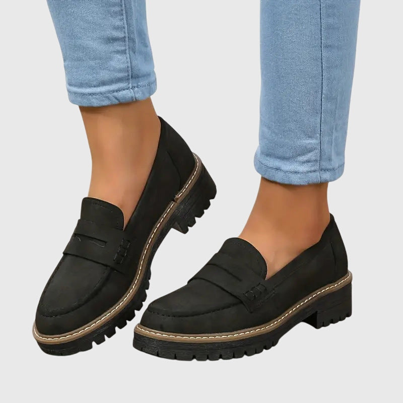 Schwarz / 12 US | 43 EU