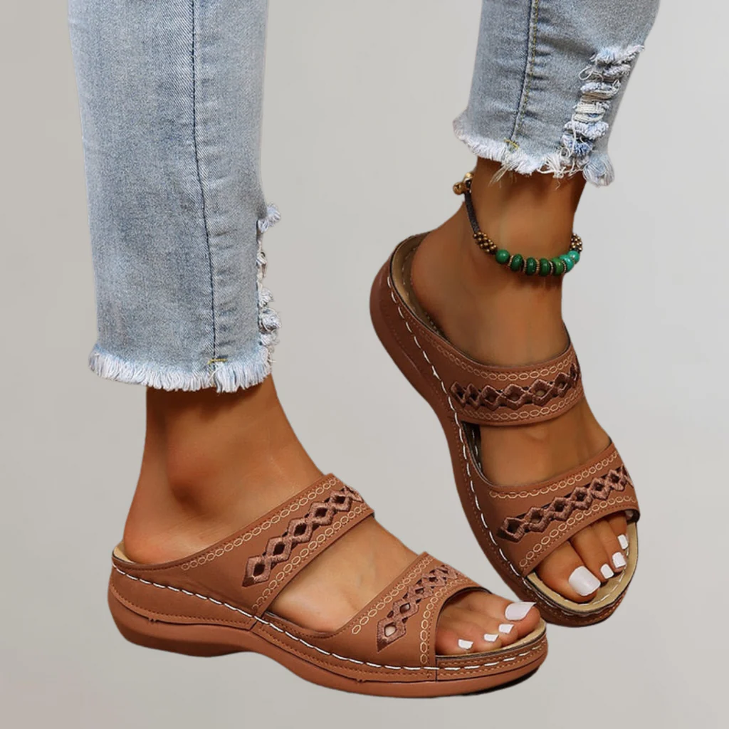 Dunkelbraun / 12 US | 43 EU