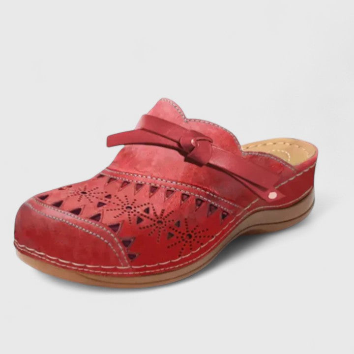 Rot / 12 US | 43 EU