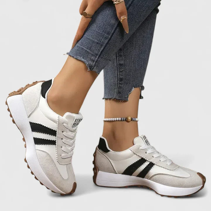 Weiß / 12 US | 43 EU
