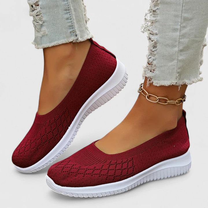 Rot / 12 US | 43 EU