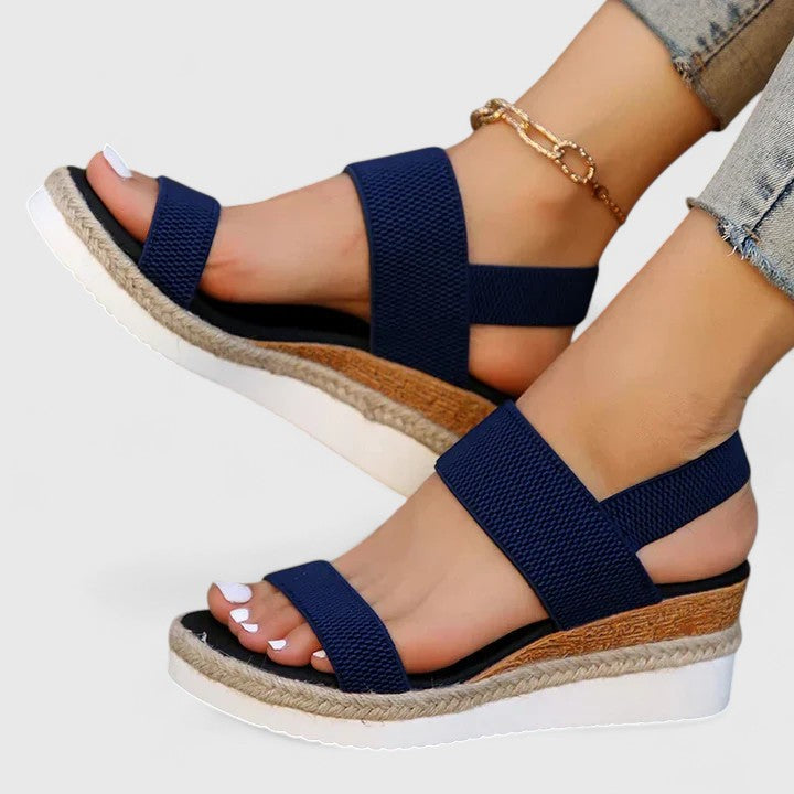 Blau / 12 US | 43 EU